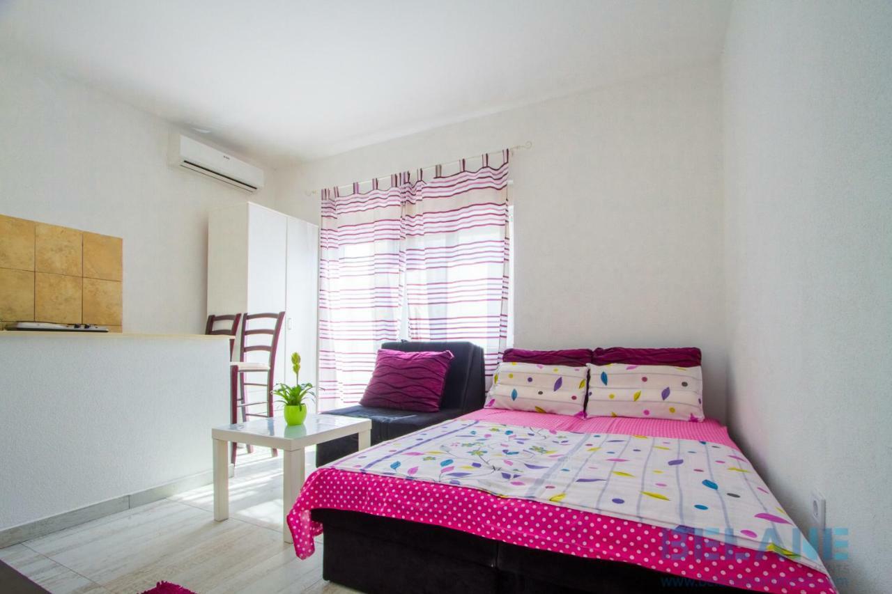 Belane Apartments Tivat Exterior foto